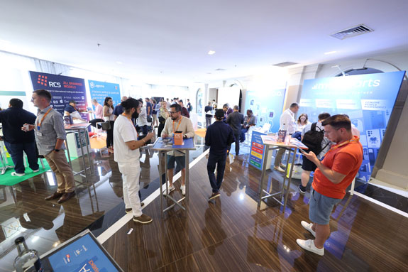 ITC 2024 Meetings & Networking - New Mobiles